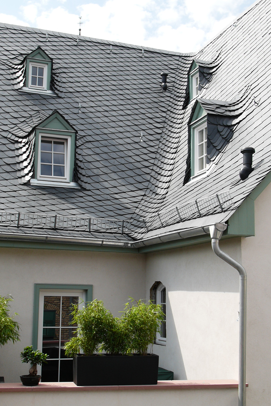 04_Erbach-Markt-Haupthaus-Ansicht-von-Hof.jpg