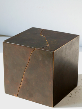 48_Felsen I (Hals), 2010, Bronze, 13,5 x 13,5 x 13,5 cm