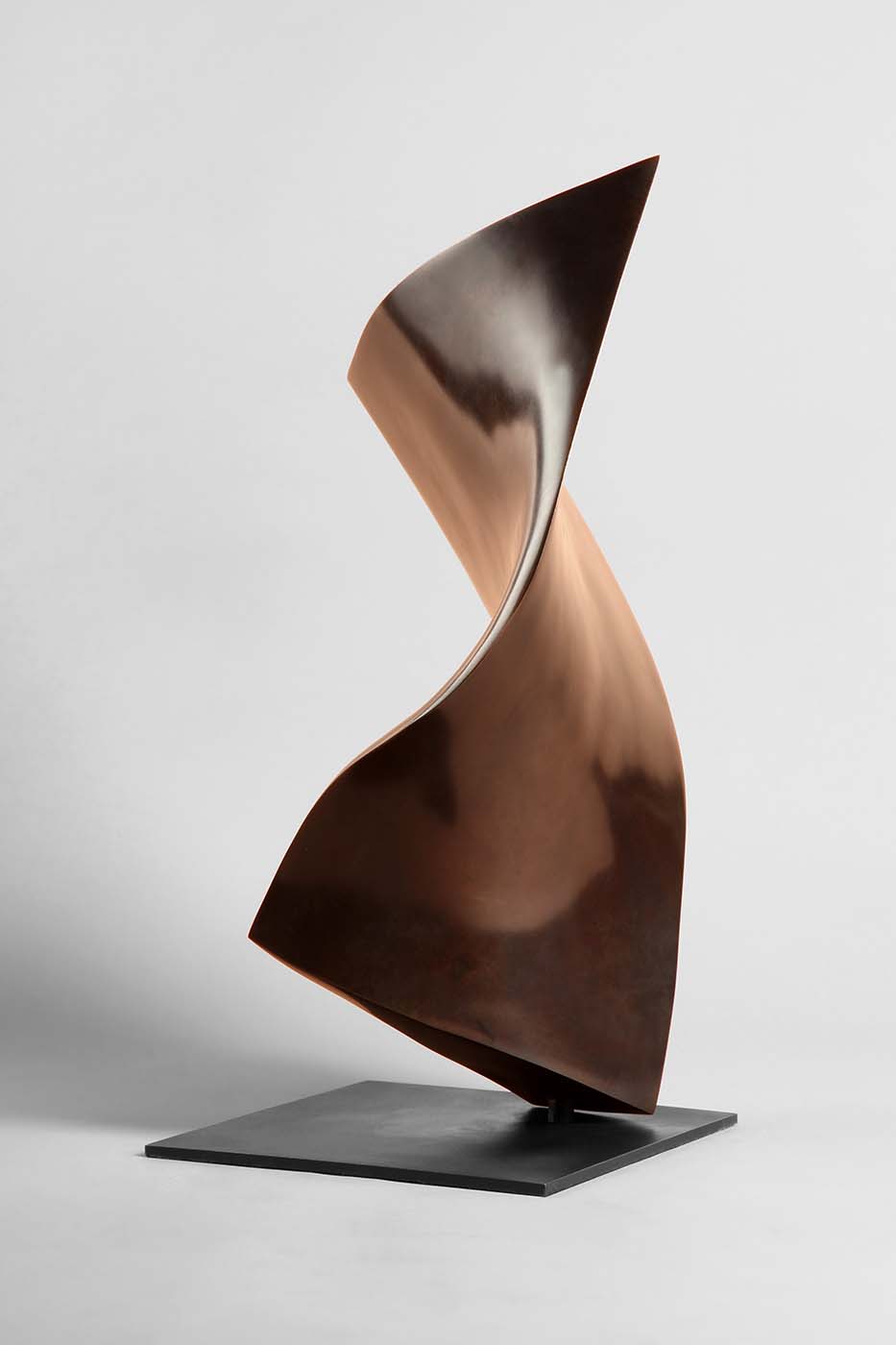 Cosi fan tutte, 2014, Bronze, 38 x 22 x 38 cm (2)