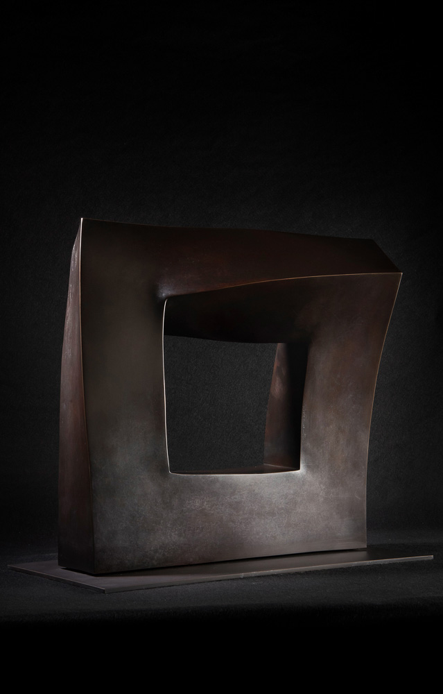 Kontinuität, Bronze, 2010, 40 x 40 x 10 cm (2)