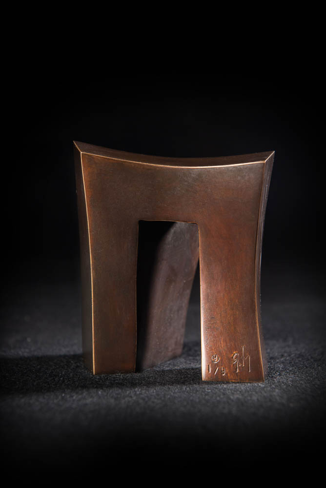 Kleine Hoffnung, 2023, Bronze, 10 x 9 x 6 cm